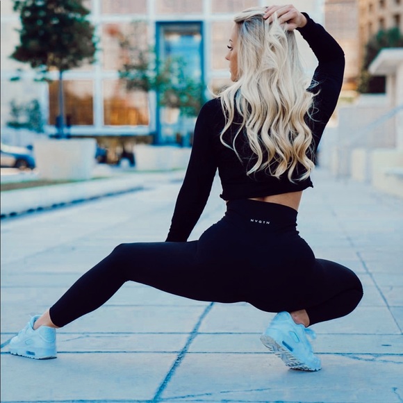 NVGTN Pants - NVGTN Black Signature Leggings MEDIUM